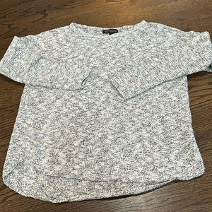 ⭐️2/$10 - sweater